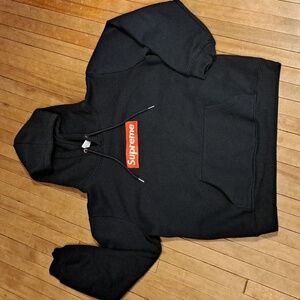 Supreme Hoodie